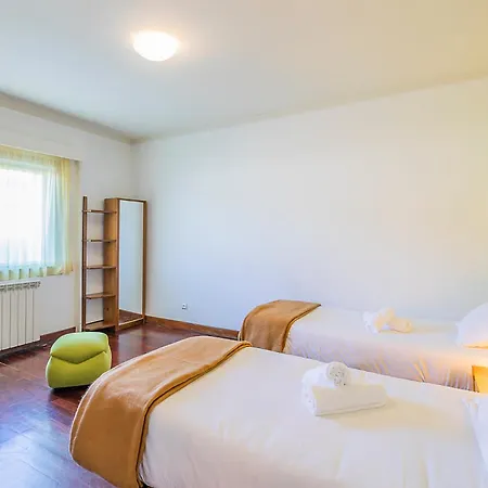Hostal Hi - De Juventude *