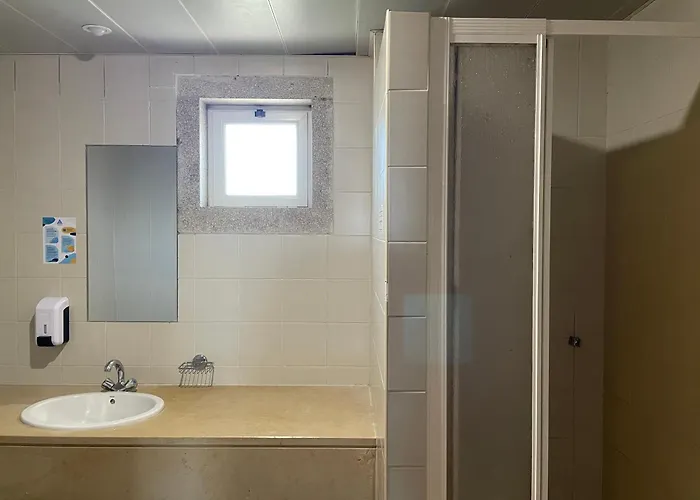 Hi - De Juventude Hostel Bragança