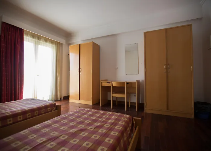 Hi - De Juventude Hostel Bragança